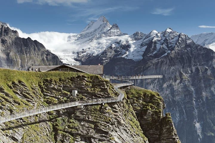 Day Trip to Interlaken & Grindelwald from Lucerne: Mt. First, Alpine Views, Practical Tips photo 5