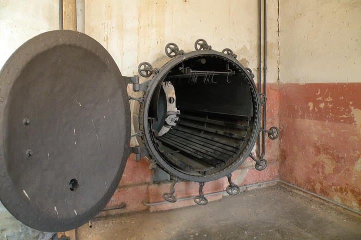 Walking Terezín: Private Guided Tour of Theresienstadt Ghetto with Tereza photo 3