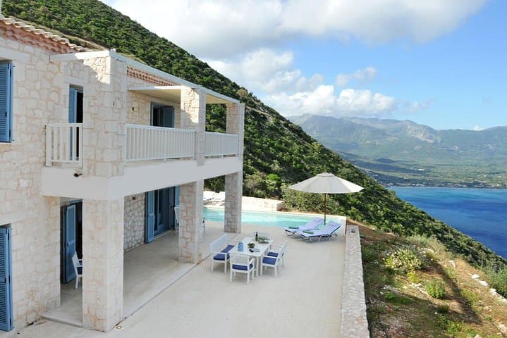 Alchemist Indian Yoga & Meditation Retreat — 7 Nights on Lefkada photo 5