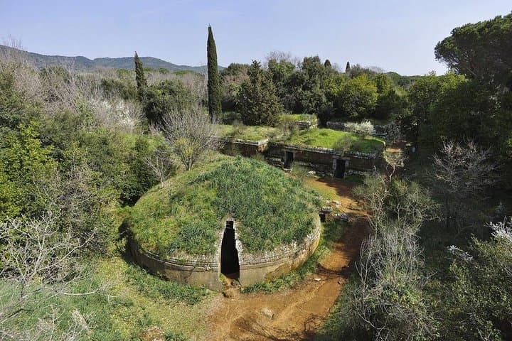 Cerveteri Etruscan Necropolis Private Tour from Rome — Banditaccia Highlights & Practical Tips