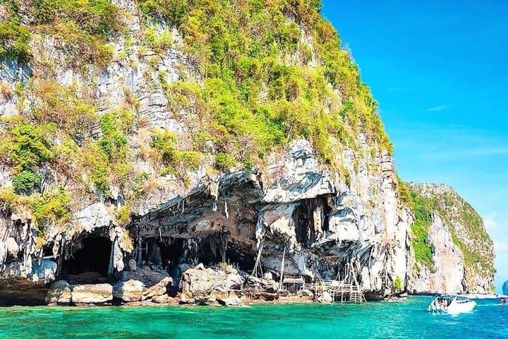 Phi Phi, Maya & Bamboo: Private VIP Speedboat Tour from Phuket photo 4