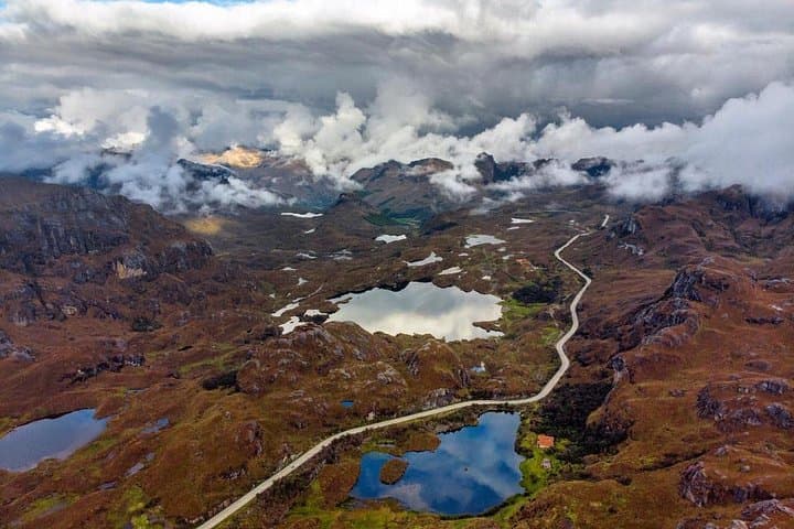 El Cajas National Park Half-Day: Llaviuco, Three Crossings & Toreadora Lagoon photo 1