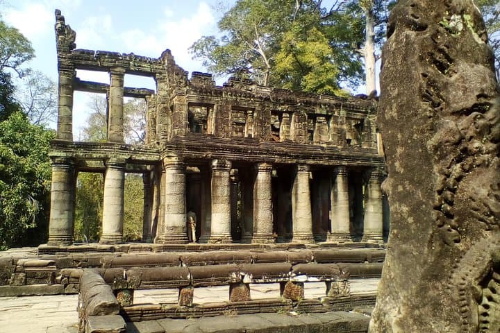 3-Day Private Angkor Temples Tour: Angkor Wat, Ta Prohm & Tonle Sap