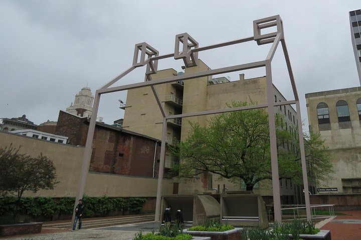 Discovering Colonial Philadelphia: Private 2.5-Hour Historic Walking Tour photo 3