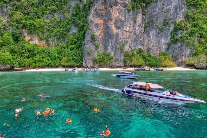 Phi Phi Island Speedboat Snorkel from Phuket — Maya Bay, Pileh & Khai