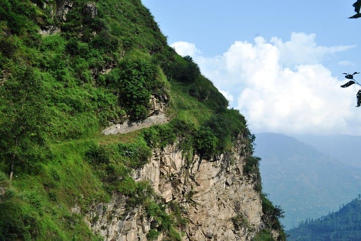 Manali Village Tour: Forest Hikes, Home Lunches & Overnight Camping photo 4