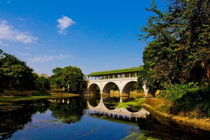 Guilin 2-Day Sightseeing & Li River VIP Cruise photo 6