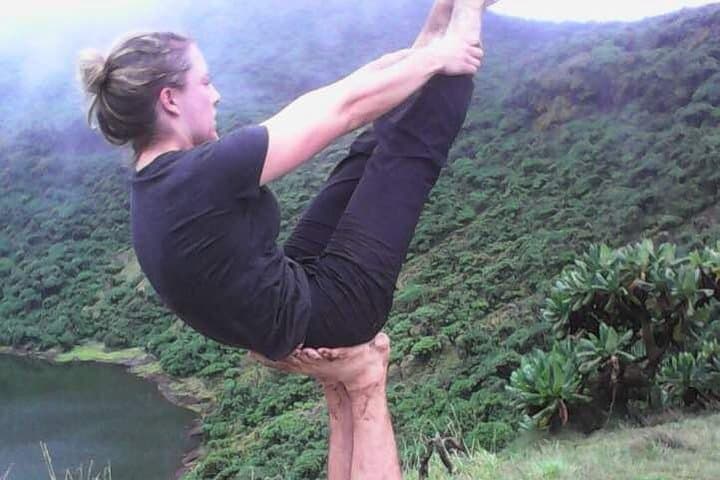Discover a Thousand Hills: Rwanda Gorilla Tracking and Cape Town Trails photo 4