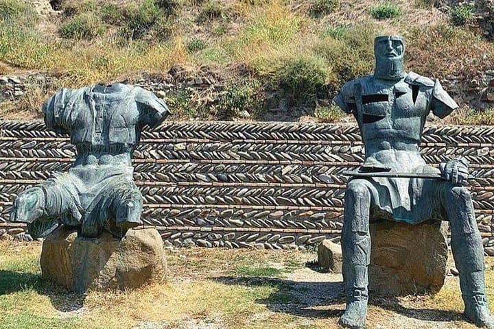 Gori Walking Tour: Stalin Museum, Fortress & Soviet-Era Park