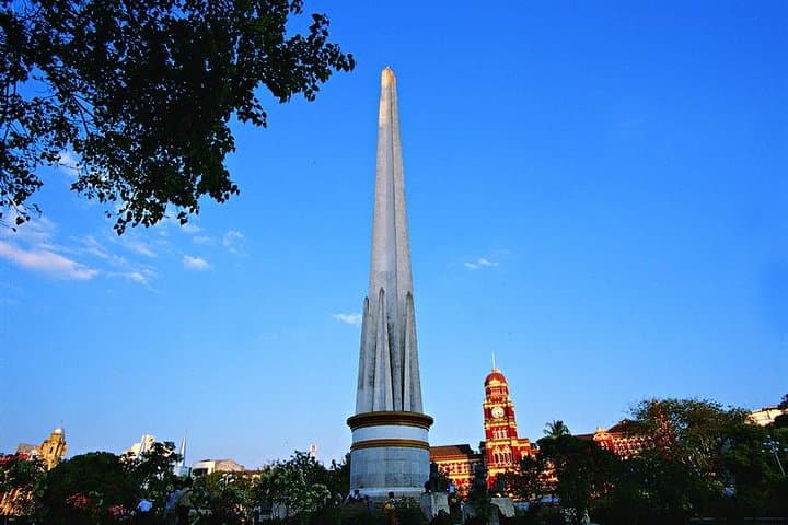 Yangon Half-Day City Tour: Sunset at Shwedagon Pagoda photo 4
