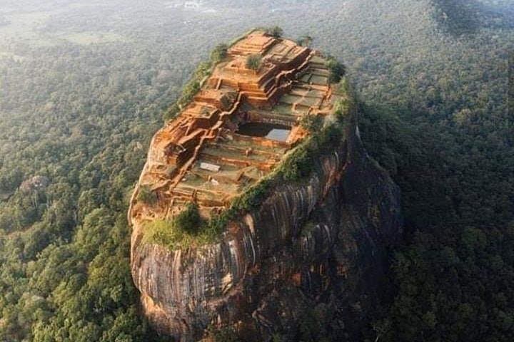 Sigiriya Lion Rock Day Tour — Full-Day Guide to Climbing Sri Lanka’s Ancient Fortress