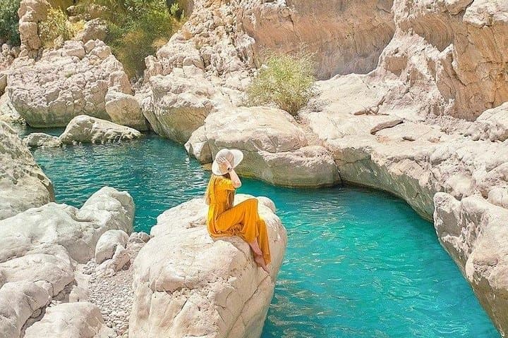Wahiba Sands & Wadi Bani Khalid Desert Safari from Muscat — Day-Trip Guide photo 1