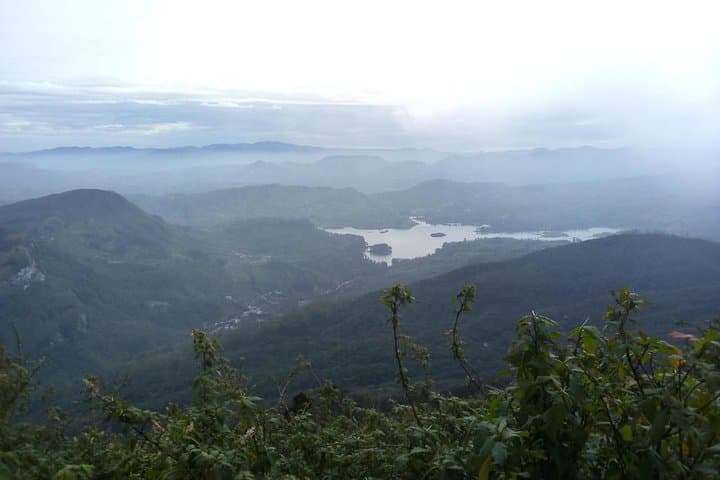 Full Moon Pilgrimage to Adam’s Peak (Sri Pada): Night Hike to Sunrise photo 4