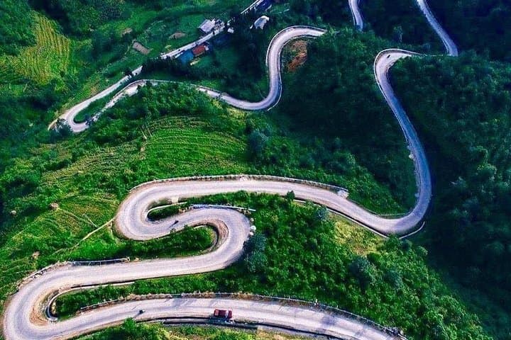 Ha Giang Loop: 4-Day Private Motorbike Tour Through Northern Vietnam photo 2