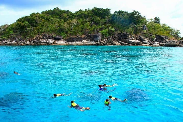 Angthong National Marine Park Big Boat Tour from Koh Samui — Kayak, Snorkel & Blue Lagoon photo 5