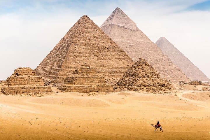 One-Day Cairo Layover: Giza Pyramids, Islamic Cairo & Khan el-Khalili photo 6