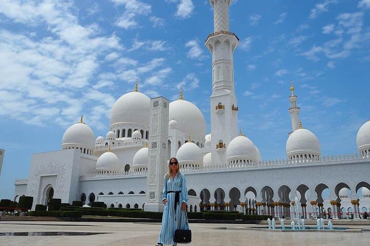 Dubai 4-in-1: City Tour, Desert Safari, Dhow Dinner & Abu Dhabi Day Trip photo 4