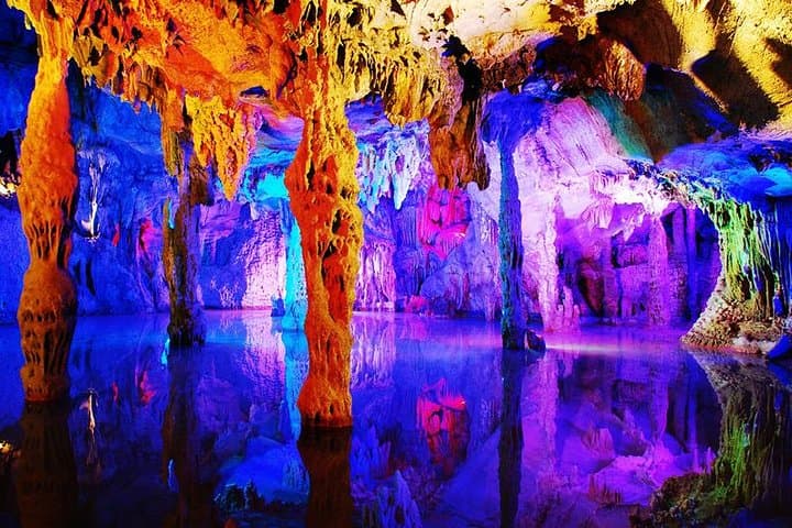 Guilin Full-Day Highlights Tour: Reed Flute Cave, Elephant Trunk & Solitary Beauty Peak photo 2