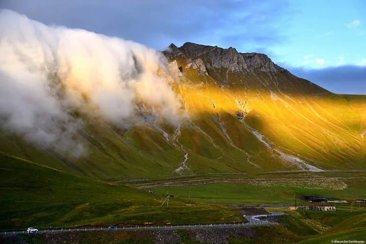 Kazbegi Full-Day Private Tour from Tbilisi: Tsminda Sameba & Mount Kazbek photo 6