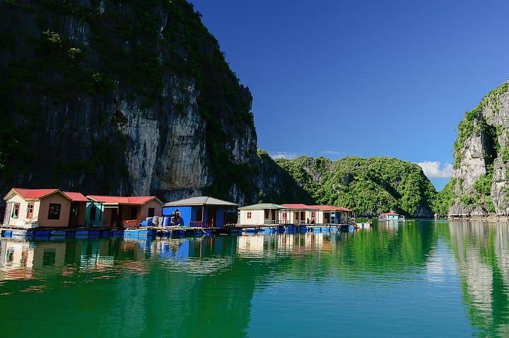 Renea Boutique 2D1N Bai Tu Long Bay Overnight Cruise photo 4