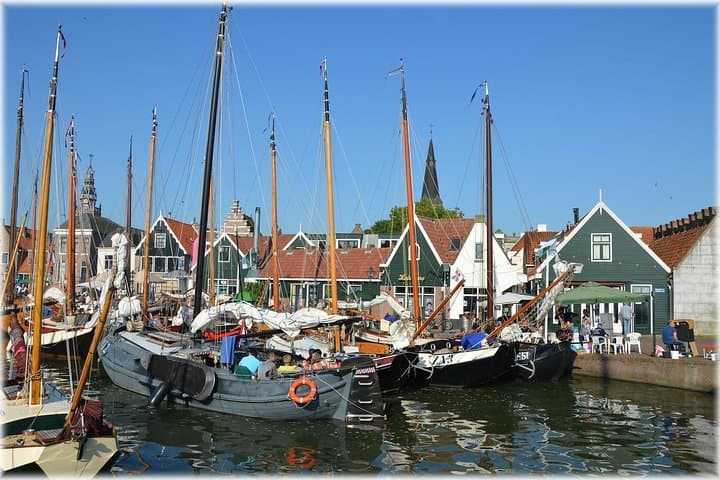 Half-Day Private Tour: Zaanse Schans, Volendam & Edam Windmills & Cheese photo 5