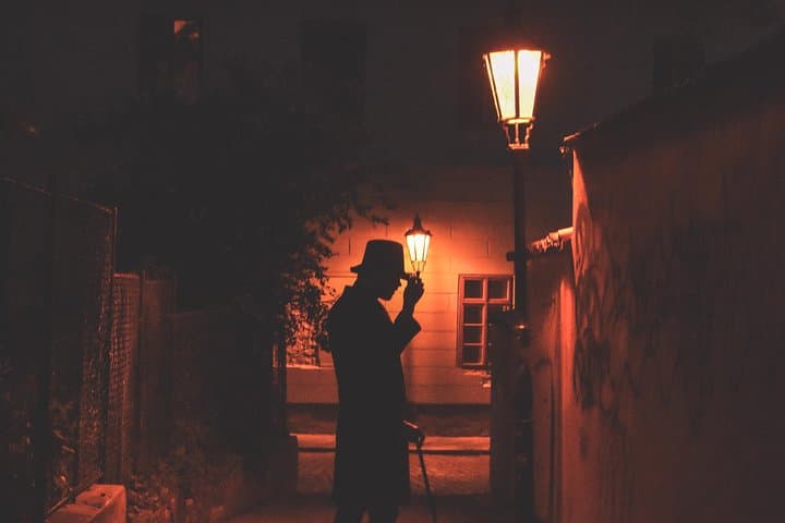 Prague Telltale Ghost Tour: Haunted Old Town Evening Walking Experience