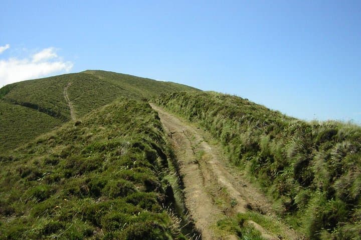 Sete Cidades Walking Tour: Lakes, Crater Views & Vista do Rei photo 2