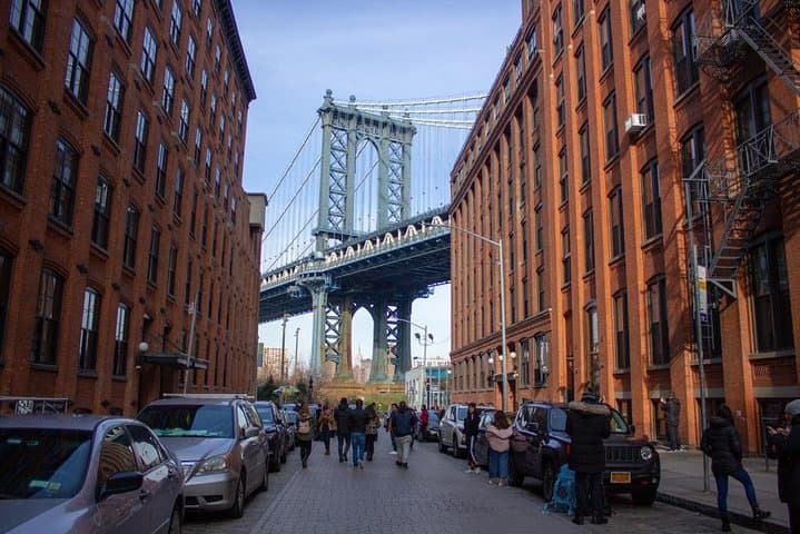 Private Brooklyn Sightseeing Tour — 6-Hour Driver-Guide from NYC