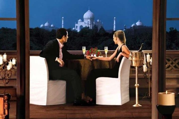 Sunrise at the Taj Mahal: Private Agra Day Tour from New Delhi photo 3