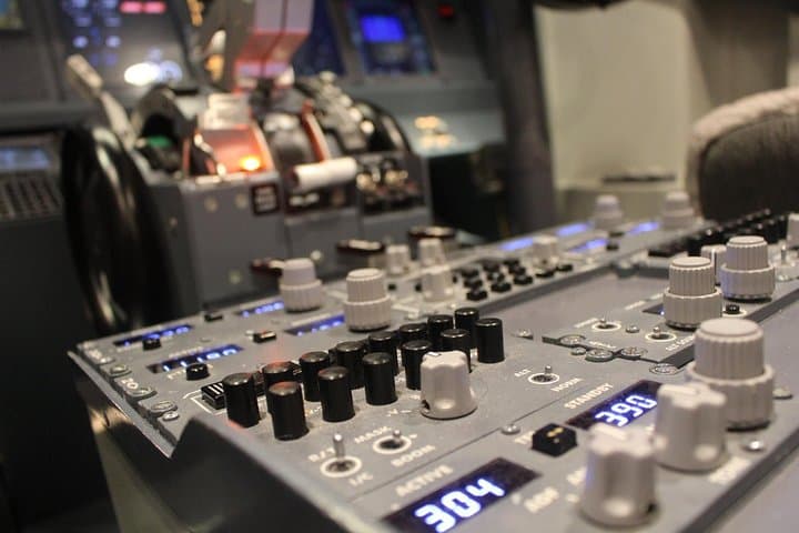 Boeing 737-800 Flight Simulator Experience in Kuala Lumpur — 30-Min Scenic Flight photo 4