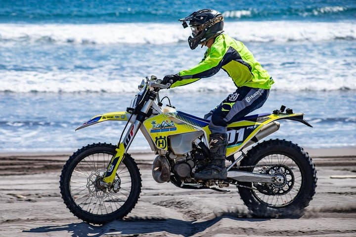 Half-Day Dirtbike Adventure in Boquete: KTM Trails, Rivers & Hot Springs photo 6