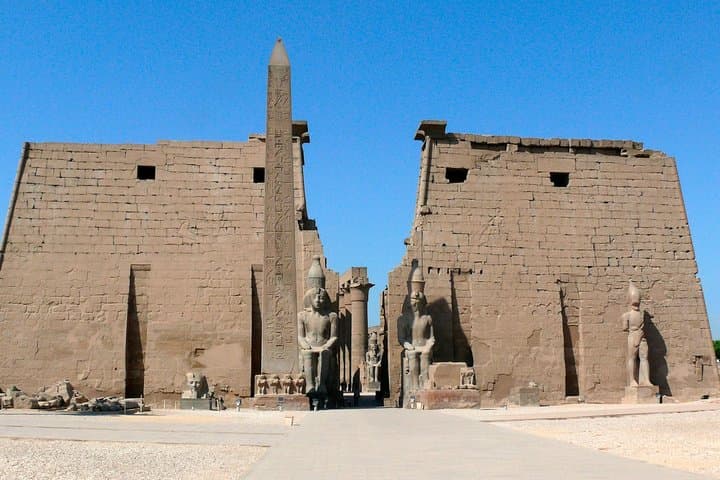 Aswan to Luxor Nile Cruise: 5-Day Cruise, Hot Air Balloon & Sleeping Train Adventure photo 5