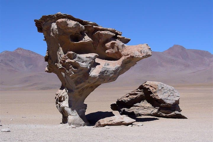 Three-Day Uyuni Salt Flats Expedition: Salar de Uyuni Highlights photo 4