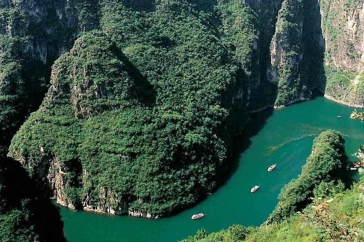 Longqing Gorge Self-Guided Day Trip with Private English-Speaking Driver photo 3