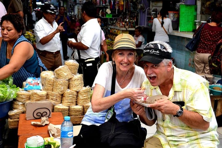 Donceles Mural and Food Tour — Authentic Cancun Street Art & Local Eats photo 5