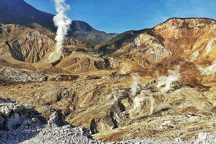 One-Day Mount Papandayan Hike: Craters, Colored Lakes & the Dead Forest photo 3