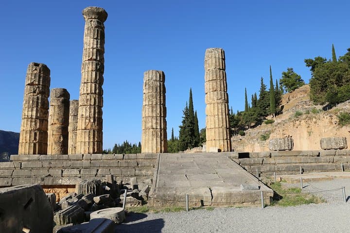 2-Day Private Tour from Athens to Delphi, Mycenae & Corinth photo 3