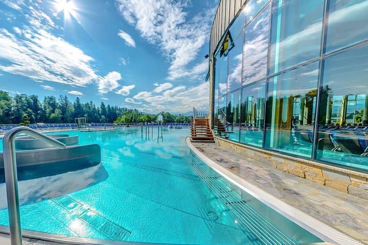 Krakow Ski Day + Thermal Baths: Private Transfers to Witow or Białka photo 3