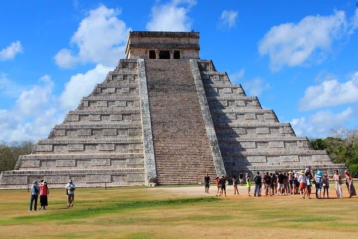 Chichén Itzá Day Tour from Playa del Carmen: Ruins, Cenote & Valladolid