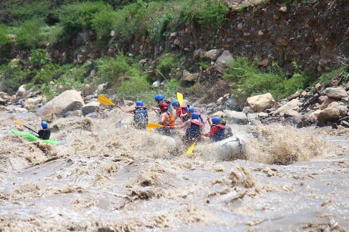 Rafting the Chicamocha River: 15km Thrill from San Gil