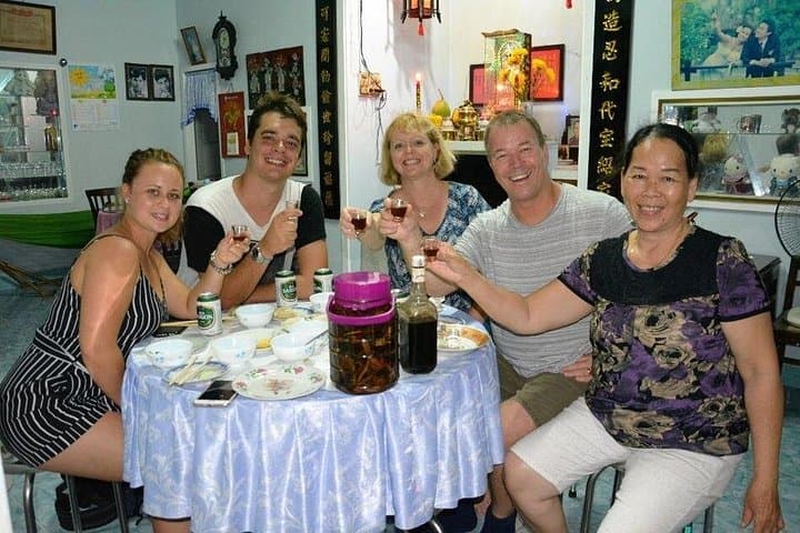 Essential Hoi An Street Food Tour — Local Eats and Cultural History photo 2