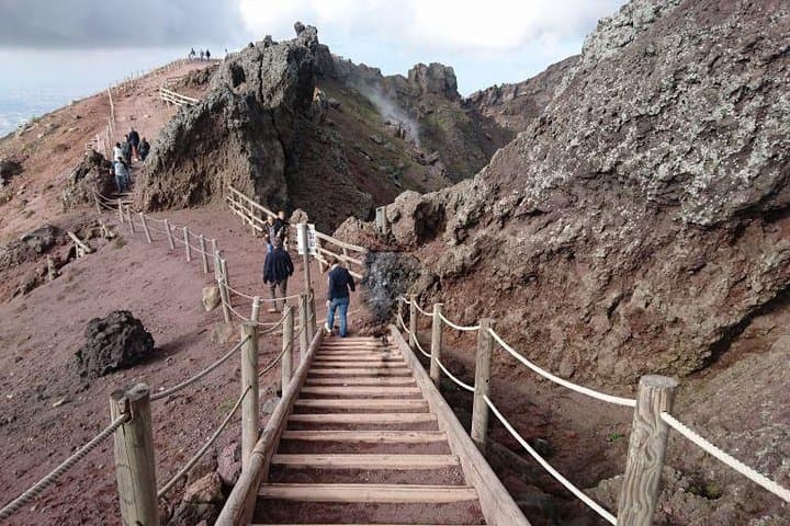 Hike Mount Vesuvius: Half-Day Trip from Naples to the Crater photo 6