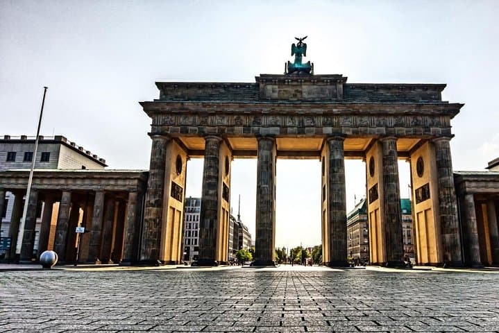 Berlin Stories: Modern Scavenger Hunt Through Historic Mitte photo 2