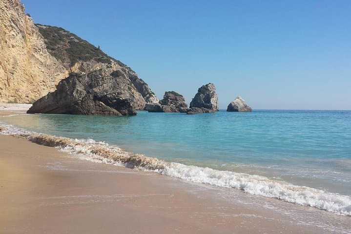Half-Day Private Tour to Arrábida from Lisbon — Beaches, Cliffs & Sesimbra photo 4