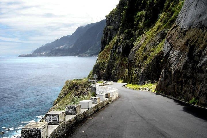 Madeira Ultimate 2-Day Island Tour — Pico do Arieiro, Santana & Porto Moniz