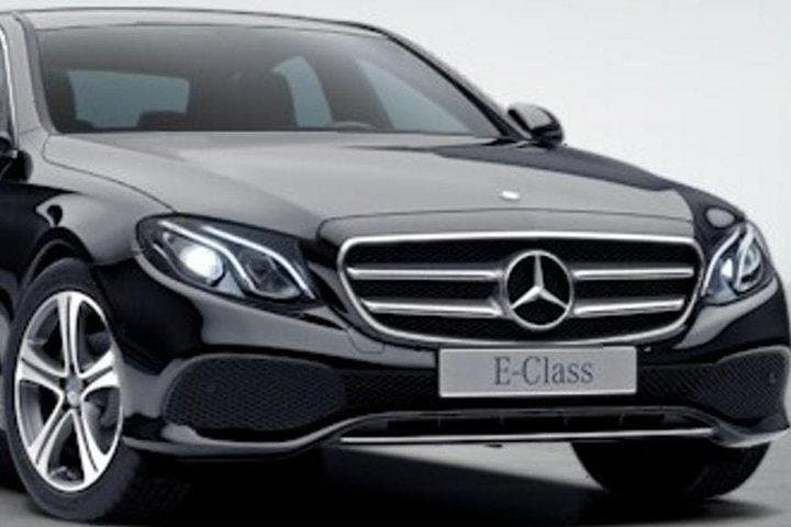 Stress-Free Dublin to Castlemartyr Private Luxury Transfer