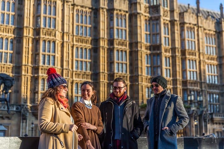 Private London Photoshoot Tour: Capture Iconic Landmarks & Hidden Rooftops photo 2