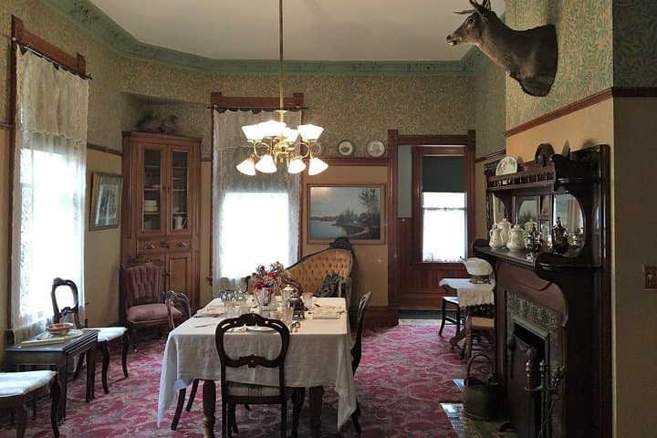 Inside Hemingway’s Oak Park Birthplace: 50-Minute Guided Tour photo 6
