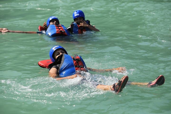 3-Day Ganga Rafting Expedition: Devprayag to Rishikesh with Beach Camping photo 5