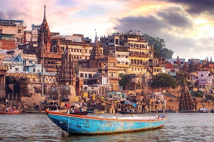 Golden Triangle to Varanasi: 8-Day Cultural Tour of Delhi, Agra, Jaipur & Varanasi
